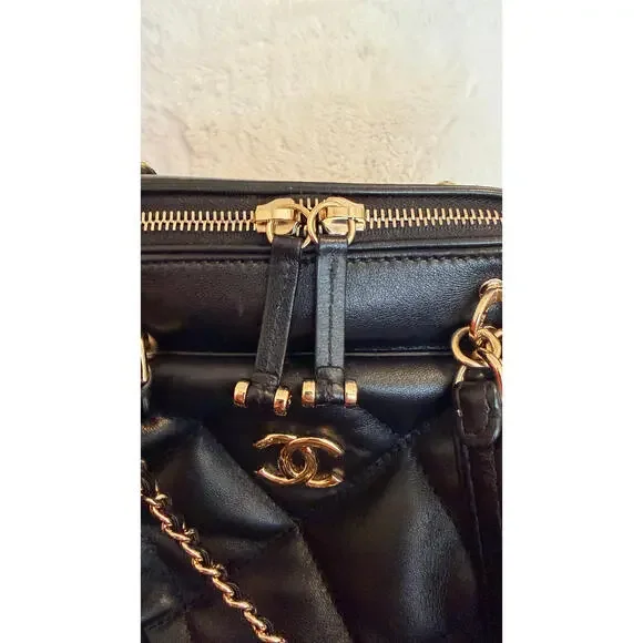 CHANEL BLACK QUILTED BOWLING CHAIN BAG - Picture 9 of 16